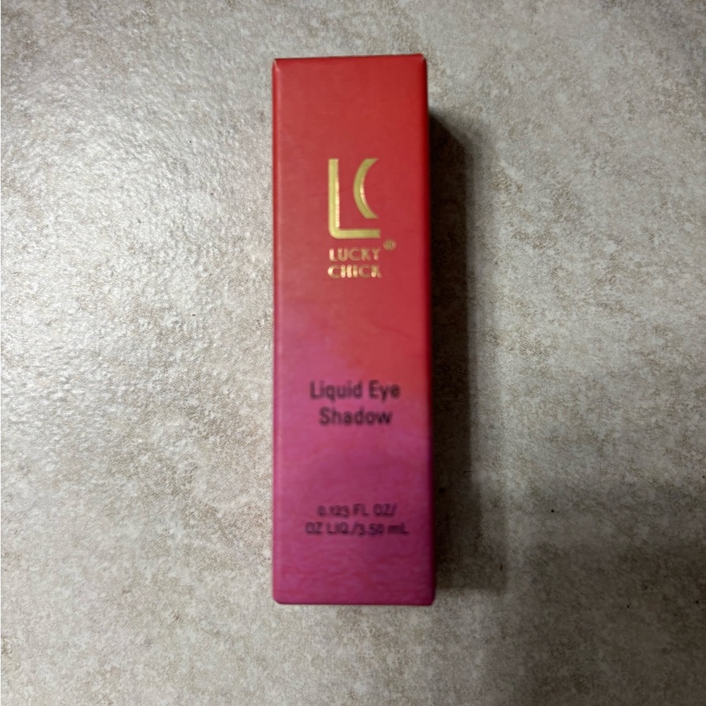 Lucky Chick (rose quartz) Liquid Eyeshadow for Bold Makeup Looks